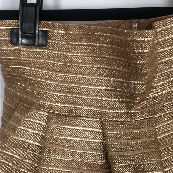 Gold cocktail skirt for holidays - Picture 2 of 6